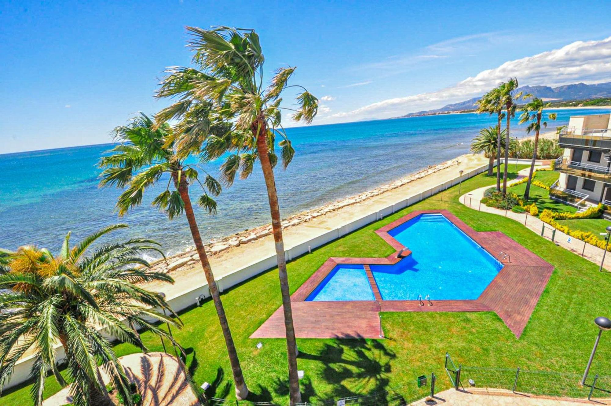 Apartamento Di Mare Litoral Costa Dorada Mont-Roig del Camp Exterior foto