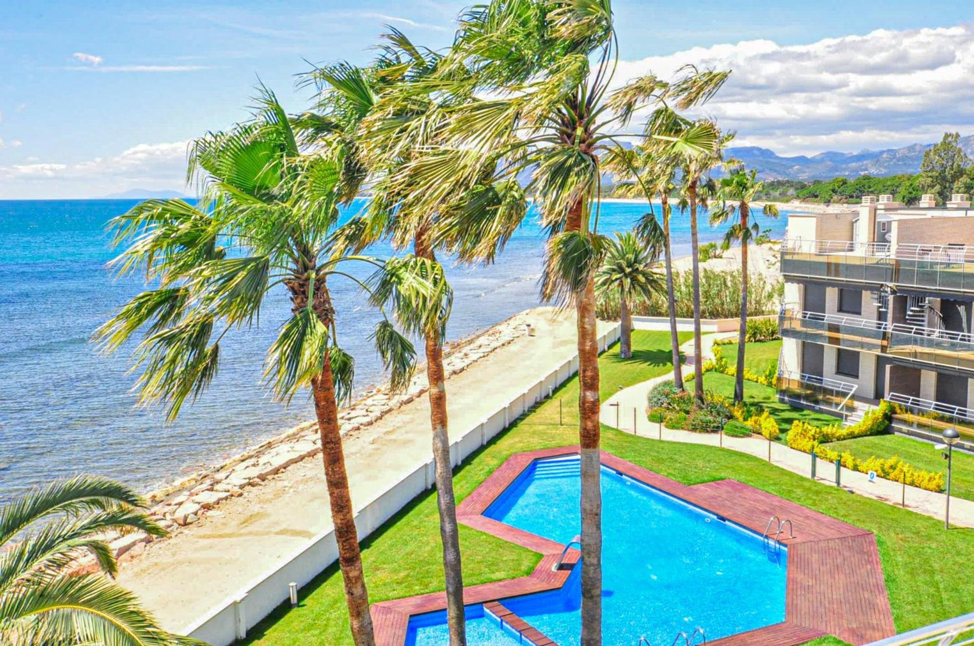 Apartamento Di Mare Litoral Costa Dorada Mont-Roig del Camp Exterior foto